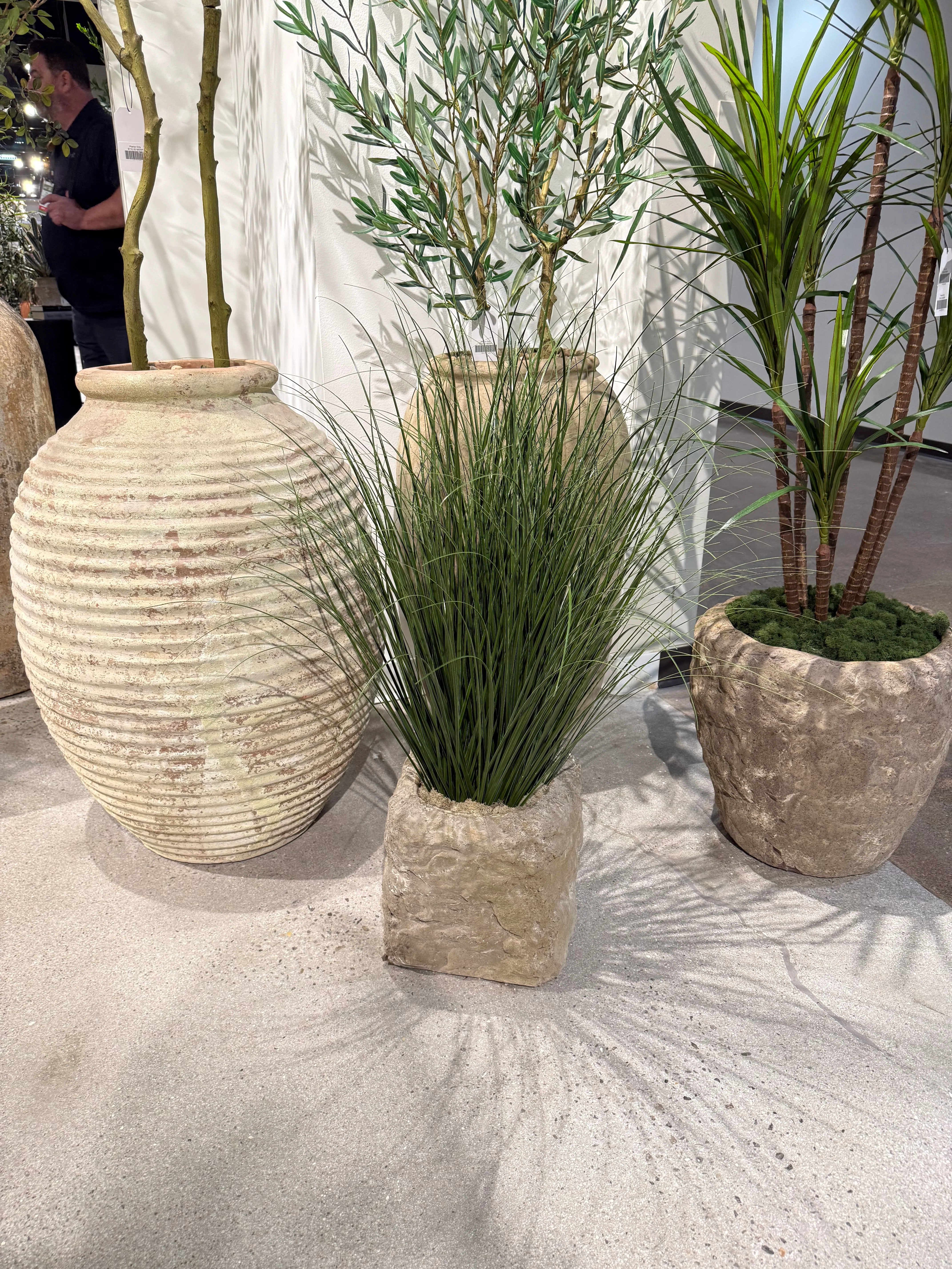 42.5" Potted Grass - UV Treated FP1516UV - Image 4
