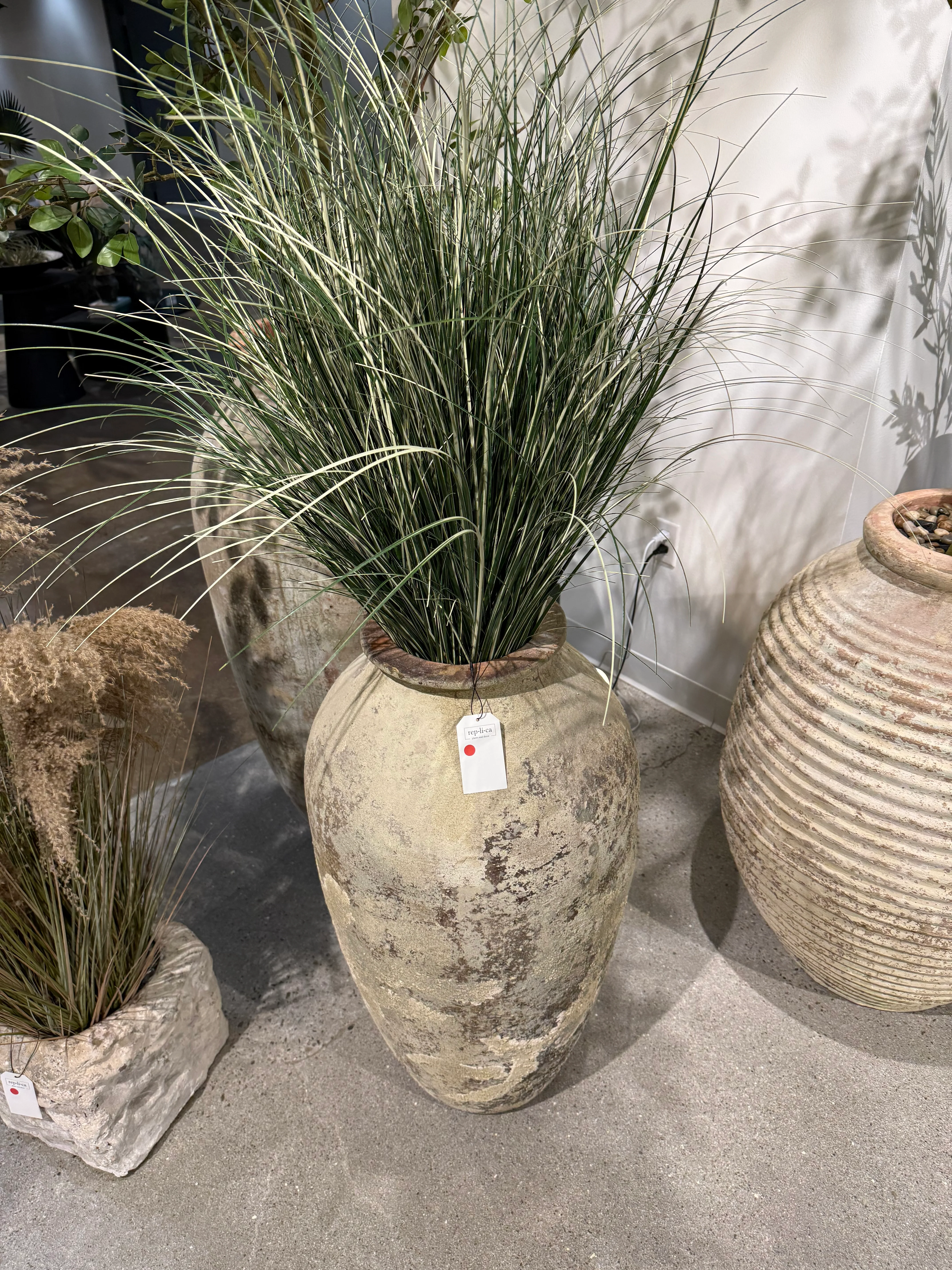 42.5" Potted Grass Variegated - UV Treated FP1517 - Image 4