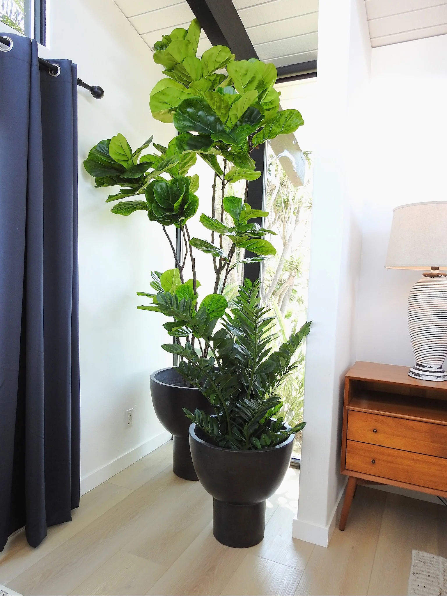 Michael Tall Pot Collection - Black Concrete   CN1255 - Image 3