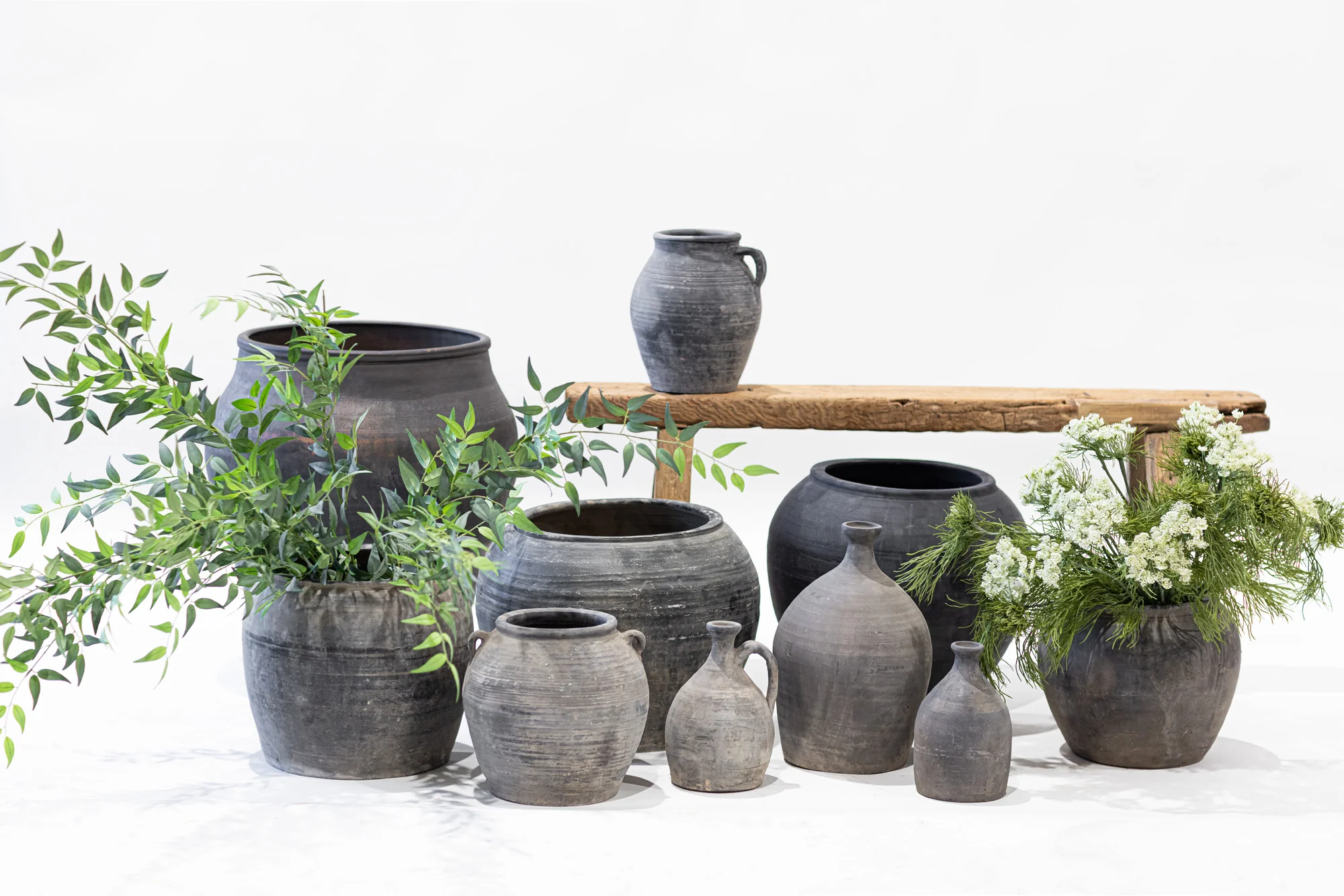 Vintage Black Grey Clay Pot-4 Handles CN1153 - Image 3
