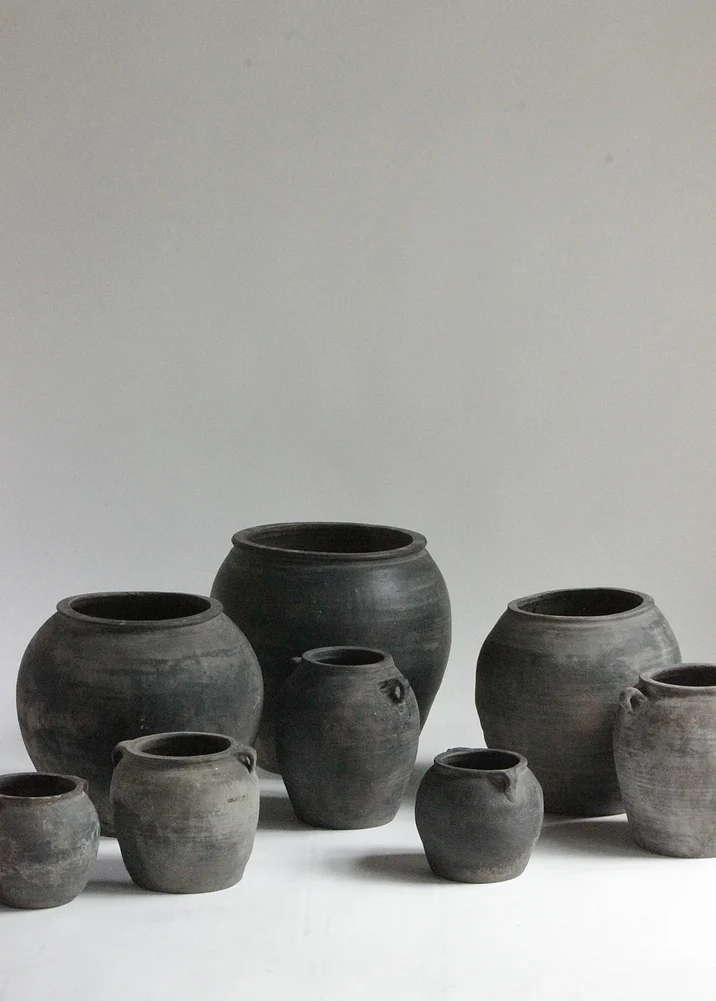 Vintage Black Grey Clay Pot-4 Handles CN1153 - Image 6